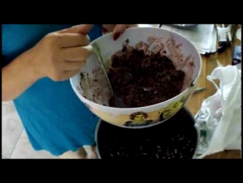 Видеоклип Fresh Chocolate tasting in Santo Domingo Ecuador finca kitchen!