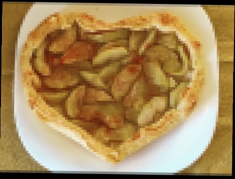 Яблочный пирог из дрожжевого слоеного теста / Офелия 