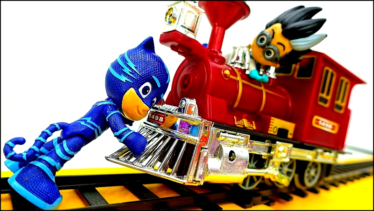 Видеоклип Как остановить Поезд? Герои в Масках #Кэтбой и Гекко против Ромео! Видео игрушки #Супергерои