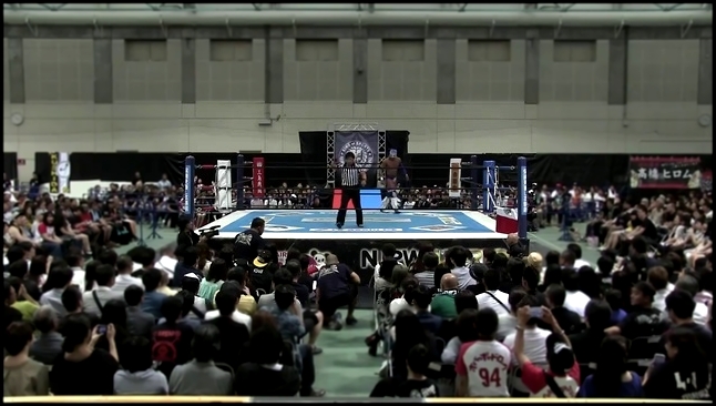 Видеоклип Jushin Thunder Liger vs. Dragon Lee (NJPW Best Of The Super Junior 24 - Tag 10)