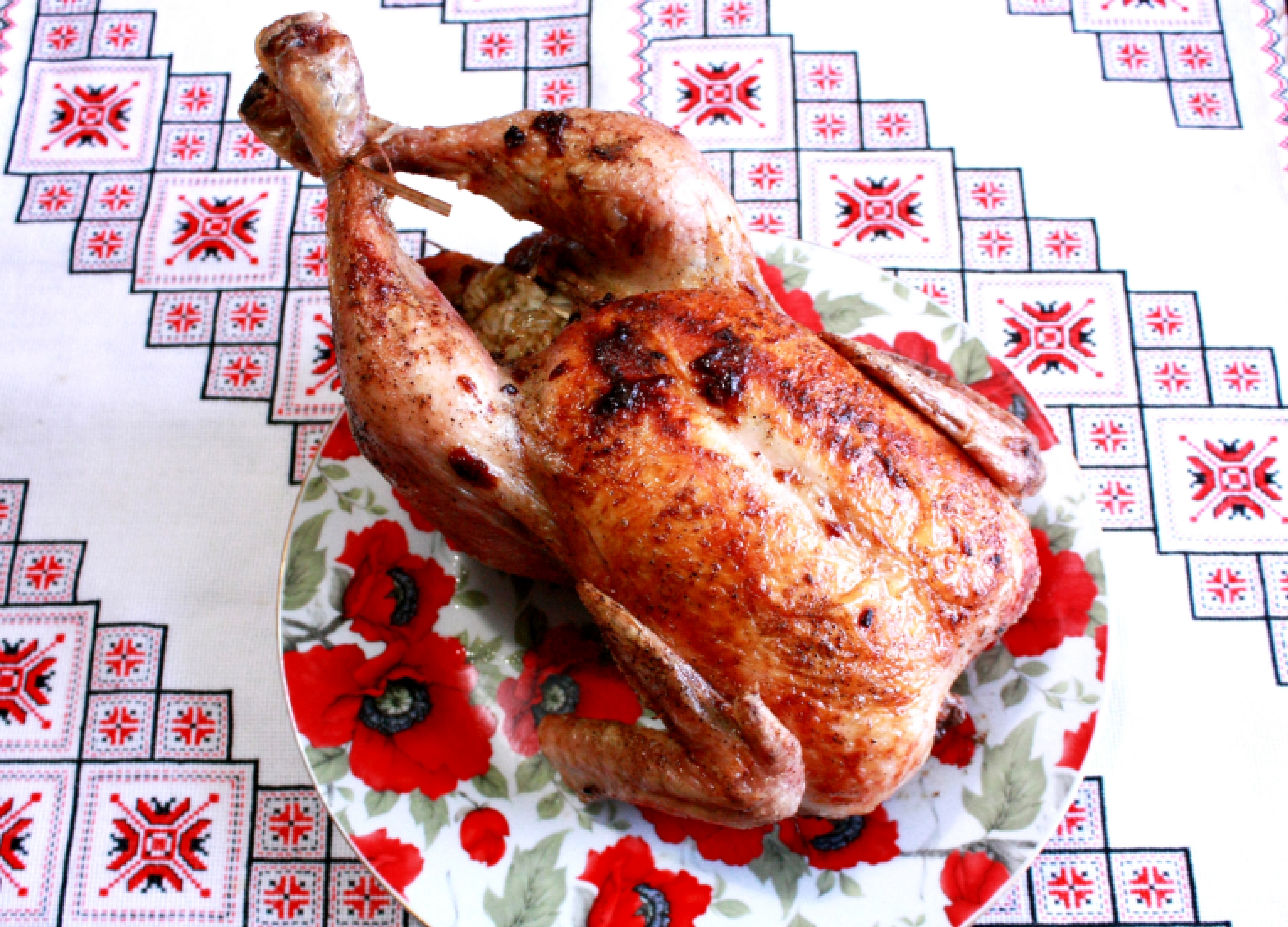 Фаршированная курица с рисом и грибами Как приготовить курицу Курка фарширована Курка в духовці 
