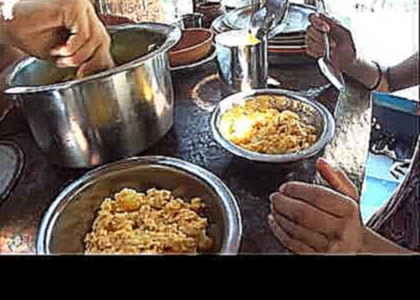 Путешествия по Индии 200. Картошка с кокосовым чатни с овощами. Готовим необычный просад в Шри Шри 